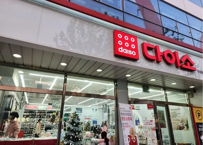 Ara Hapjeong Station 3 Minutes 8 People Hongdae Hangang Mangwon Market Within Walking Distance Hot Place Yg 首爾