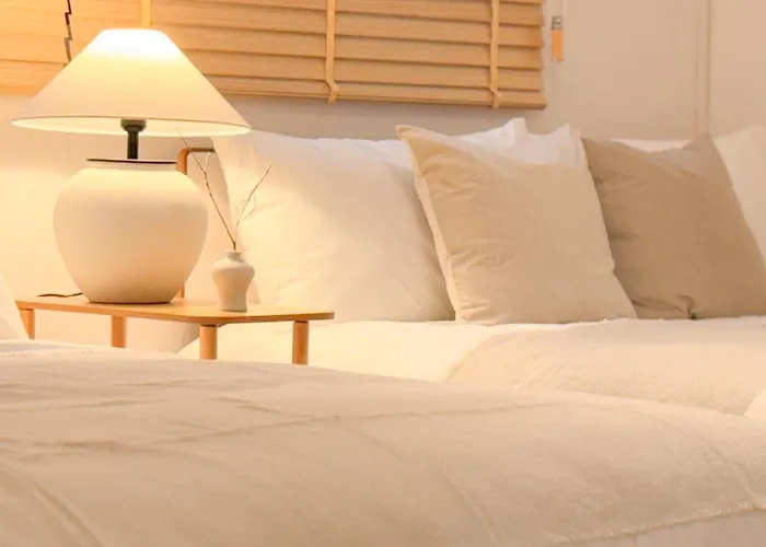 Ara Hapjeong Station 3 Minutes 8 People Hongdae Hangang Mangwon Market Within Walking Distance Hot Place Yg 別墅 *