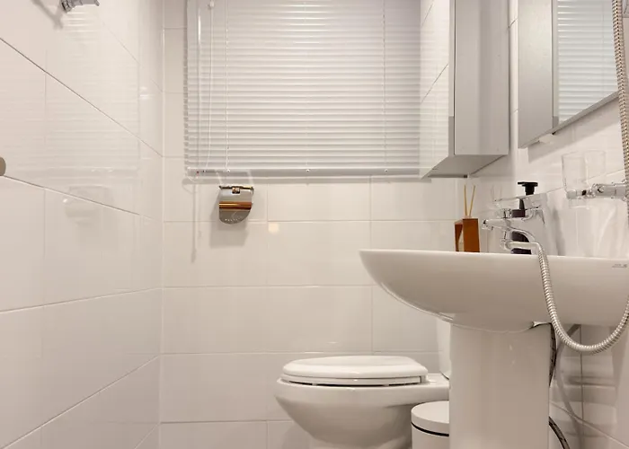 別墅 Ara Hapjeong Station 3 Minutes 8 People Hongdae Hangang Mangwon Market Within Walking Distance Hot Place Yg *